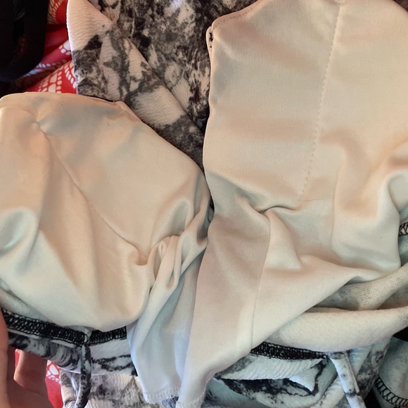 Marble Structured Deep V Neck Slit Hem Padded Dress - Picture 6 of 8